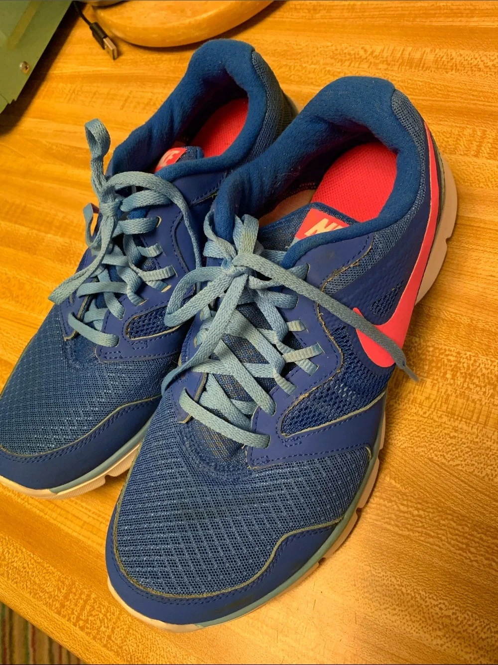 Women’s Nike Flex Experience RN 3 Blue Running Sneakers with Pink Swoosh